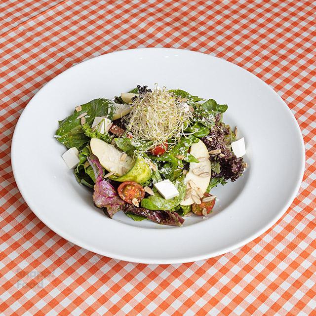 سالاد باغ سبز