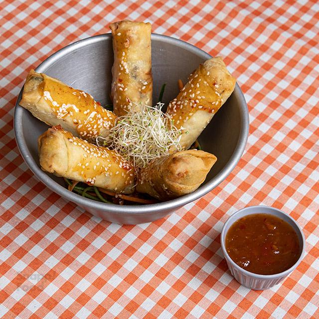 اسپرینگ رول سبزیجات