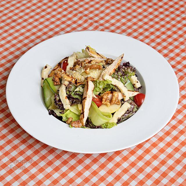 سالاد نقطه سفید